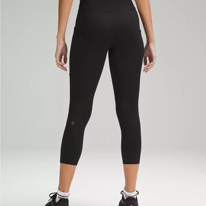 Lululemon Fast and Free Running 21” leggings size 4